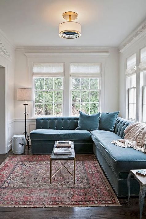25 Coziest Banquette Seating Ideas For Your Home - DigsDigs