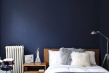 05 a navy statement wall takes over the space and makes it welcoming and relaxing
