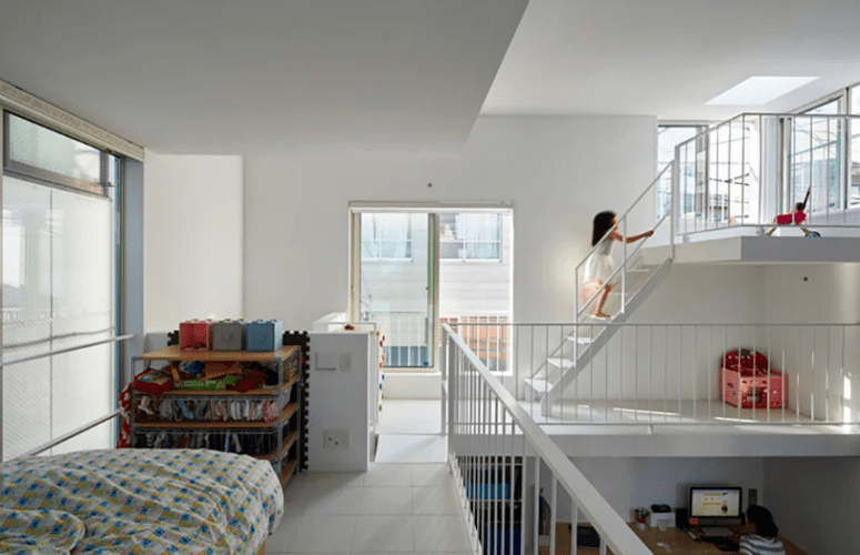 Such a layout inspires much communication and the whole home feels very airy