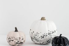 08 modern black and white splatter pumpkins can be easily DIYed for Halloween decor