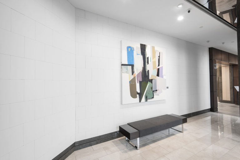 Even neutral wall panels ot tiles will make your space very eye-catchy and textural