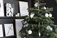 simple small christmas tree decor