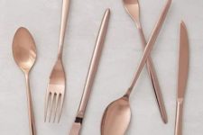 20 proper silverware will polish any table setting easily, make a right choice
