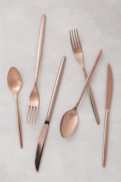 proper silverware will polish any table setting easily, make a right choice