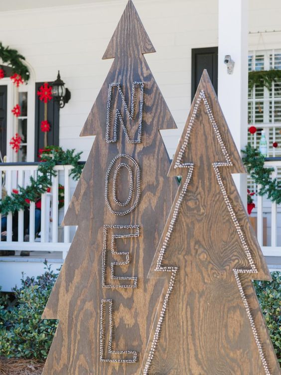 25 Plywood Christmas Trees And Ways To Decorate Them DigsDigs