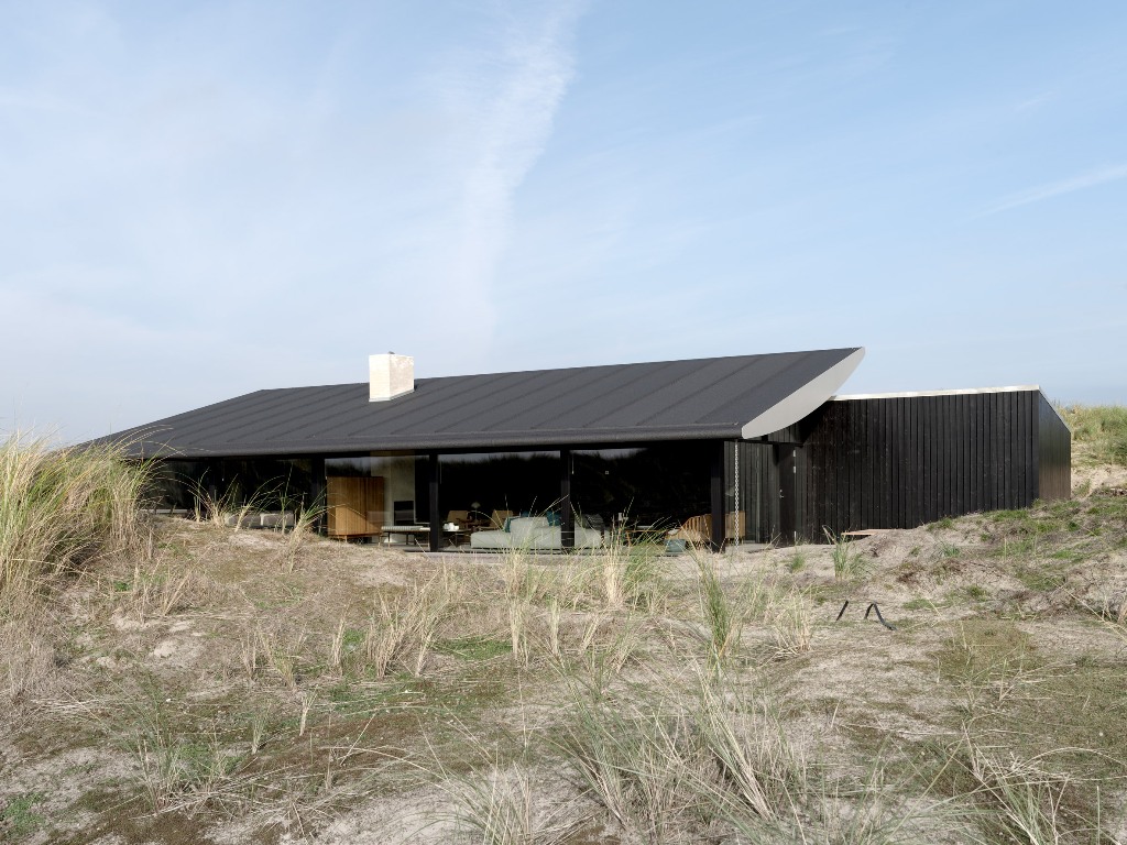 Fano House is a summer house in Denmark, which is designed to relax and feel close to nature around