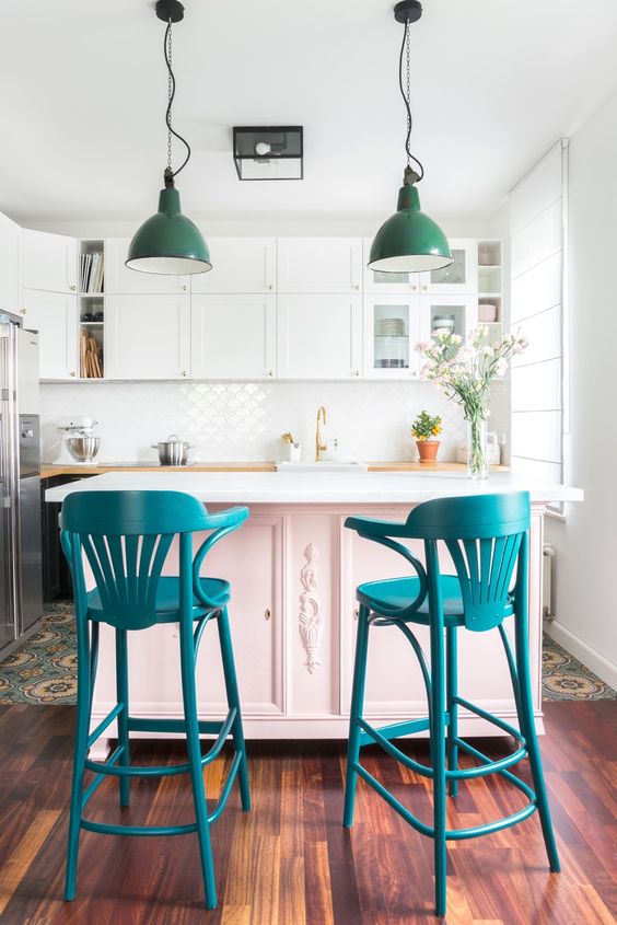 bright and colorful furniture or lamps can be also a bold focal point for an eclectic interior
