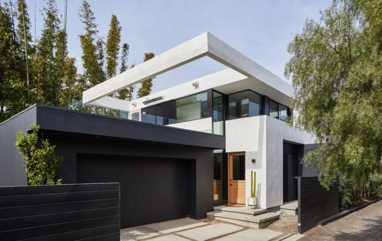 Contemporary And Stylish 1906 Home Addition