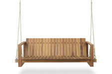 03 The bench may also become a swing if you want