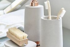 22 brand new accessories that unify the bathroom look will add chic to the space