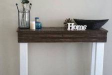 02 a sleek pallet console with white legs and an additional shelf under the top is cool idea for a entryway