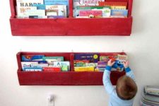 05 a colorful pallet shelf for a kids’ space is idela for storing books and magazines