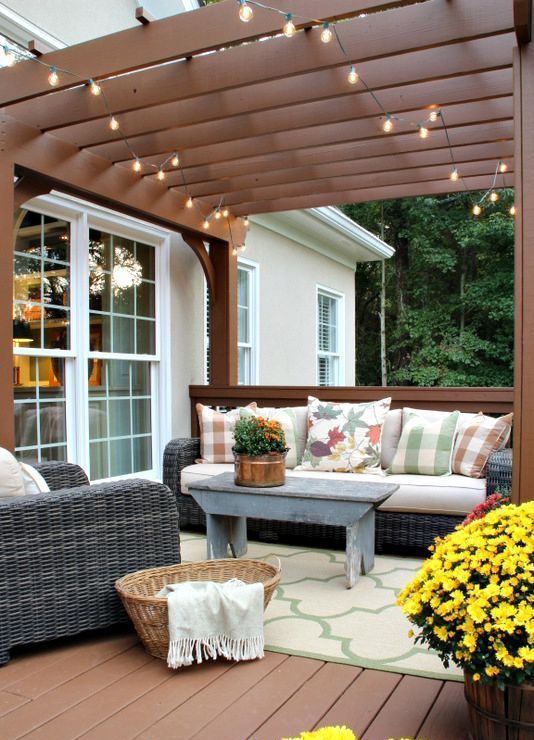 25 Easy Ideas To Decorate A Summer Deck DigsDigs
