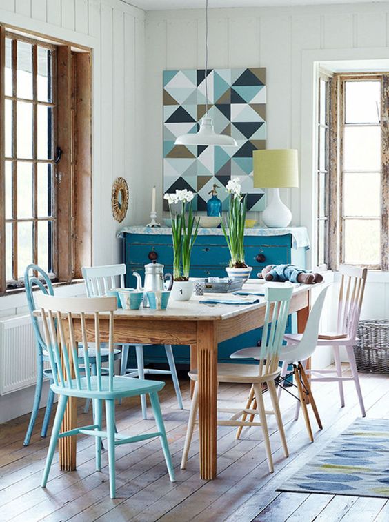 25 Painted Chair Ideas For Your Home Decor - DigsDigs