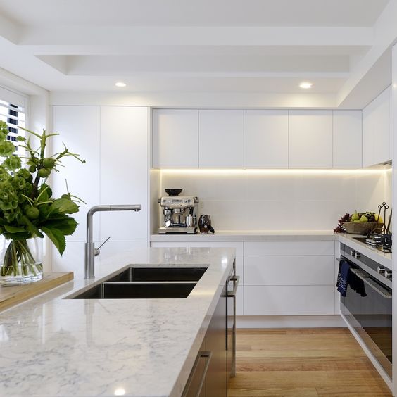 25 Creative Ways To Use Strip Lighting In Home Decor - DigsDigs