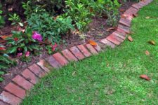 19 red brick edging is a stylish idea that fits most of outdoor landscaping styles and a touch of color
