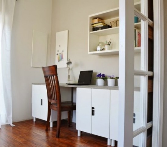 25 Practical IKEA Desk Hacks That Inspire - DigsDigs