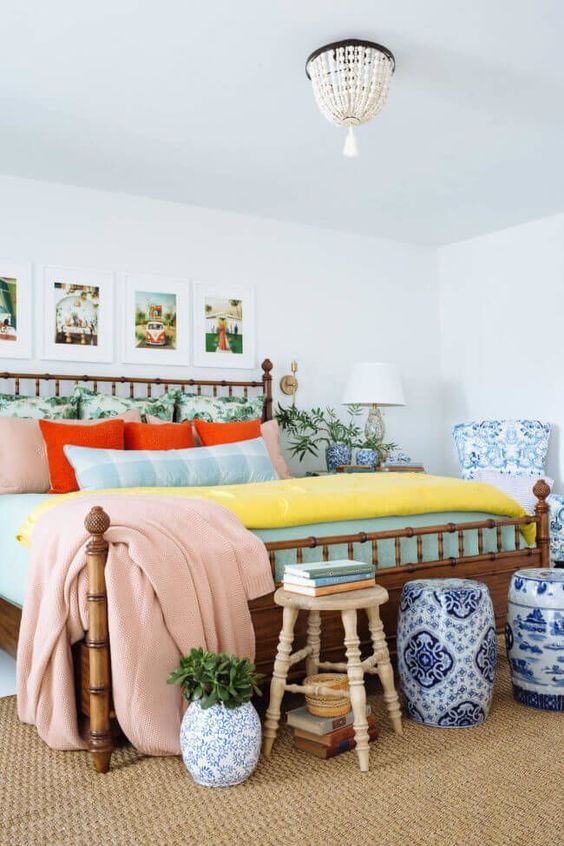 25 Bold Eclectic Bedroom Décor Ideas DigsDigs