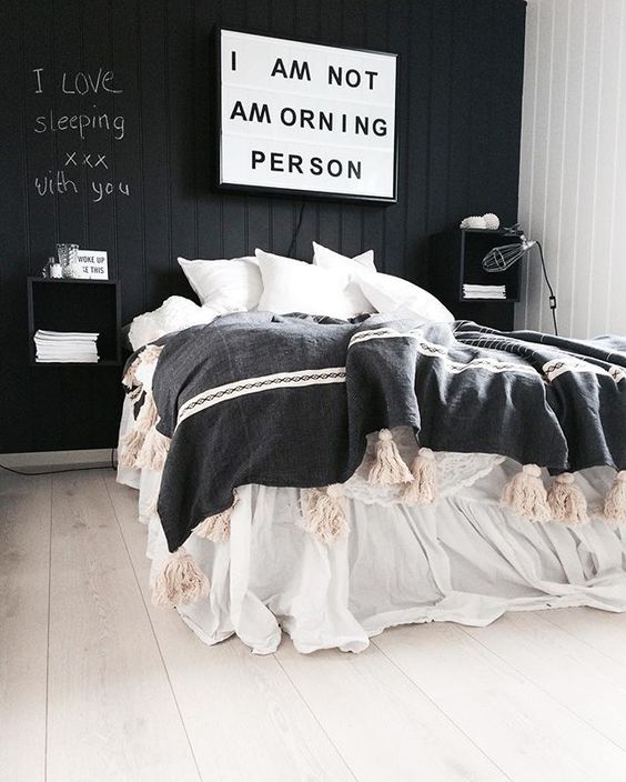 25 Black And White Bedrooms In Different Styles