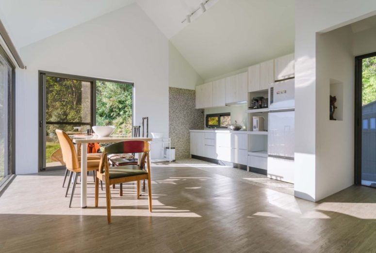 The inner space is a large open layout filled with light and done in neutral colors to make it look bigger The inner space is a large open layout filled with light and done in neutral colors to make it look bigger