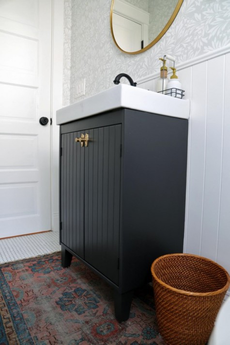 25 Cool And Functional Ikea Bathroom Hacks Digsdigs,Paint Colors That Go With Light Gray