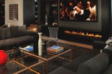 10 built-in lights plus inner lights along the perimeter of the whole ceiling create a relaxing mood in the space