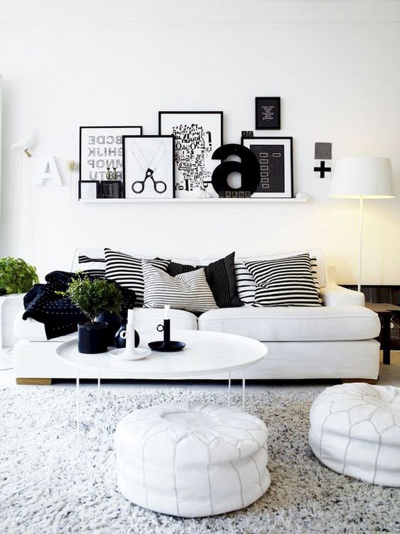 25 Black And White Living Rooms That Inspire - DigsDigs