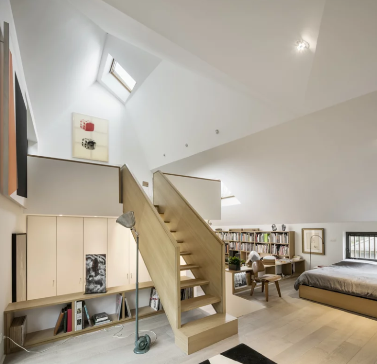 This interior space is an exhibition space at the same time, it's filled wiht light and simple modern furniture This interior space is an exhibition space at the same time, it's filled wiht light and simple modern furniture