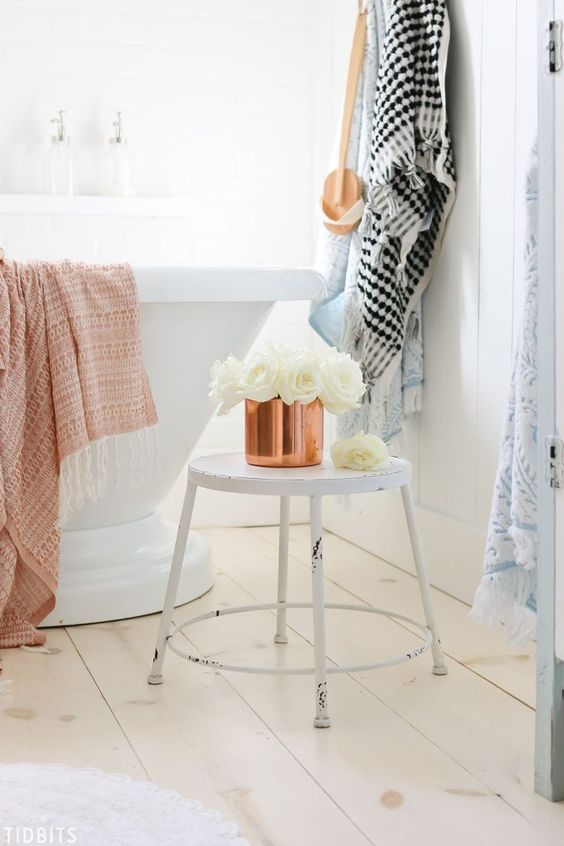 25 Cool Fall Bathroom Decor Ideas Digsdigs