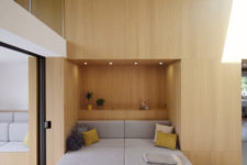 07 The sofa can be transformed into a comfortable bed with built-in lights if it’s needed