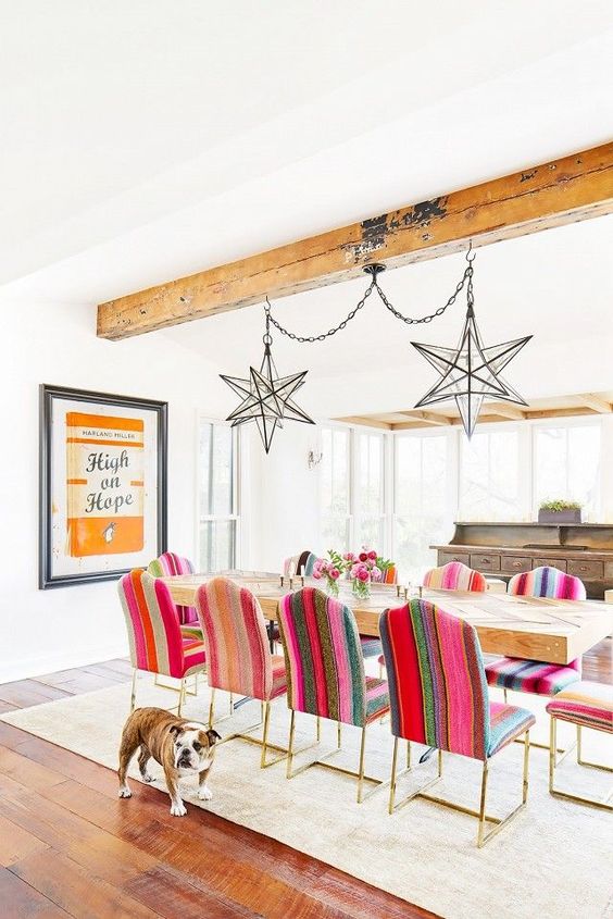 a cozy yet colorful dining room design