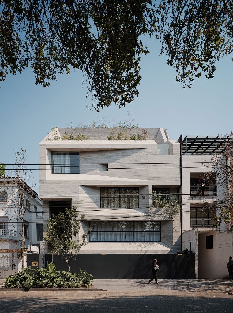 Minimalist And Brutalist Apartment In Mexico