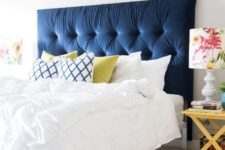 16 IKEA Malm headboard upholstered and tufted, done in navy velvet looks really luxurious