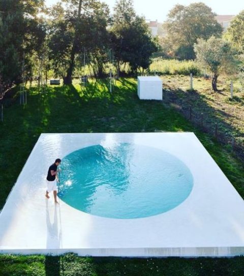 large round swimming pool