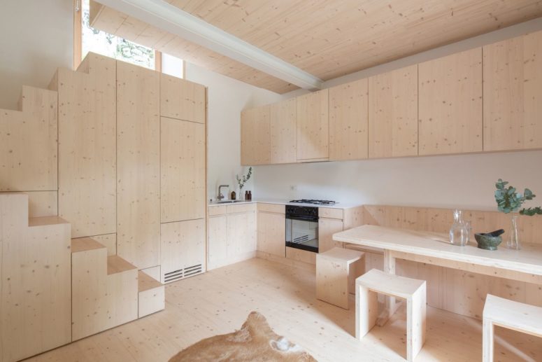 The colors and finishes are all-neutral to connect the spaces to outdoors