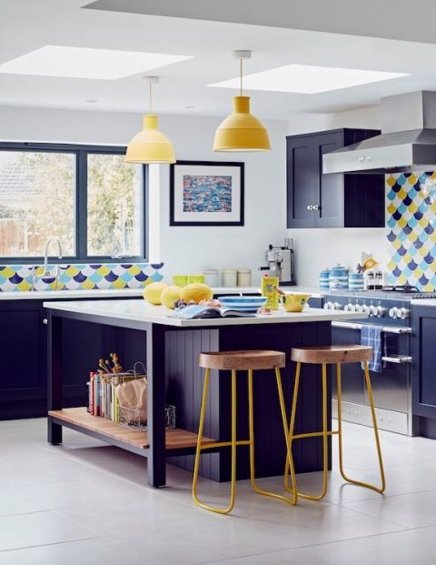 25 Catchy And Bold Blue And Yellow Kitchens - DigsDigs
