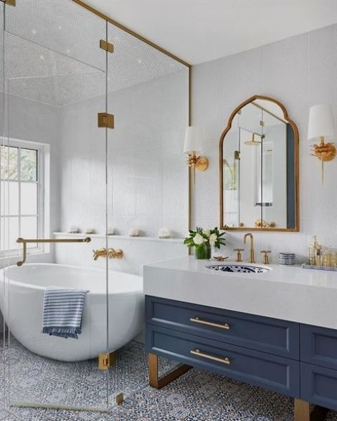 25 Black And Gold Bathroom Decor Ideas - DigsDigs