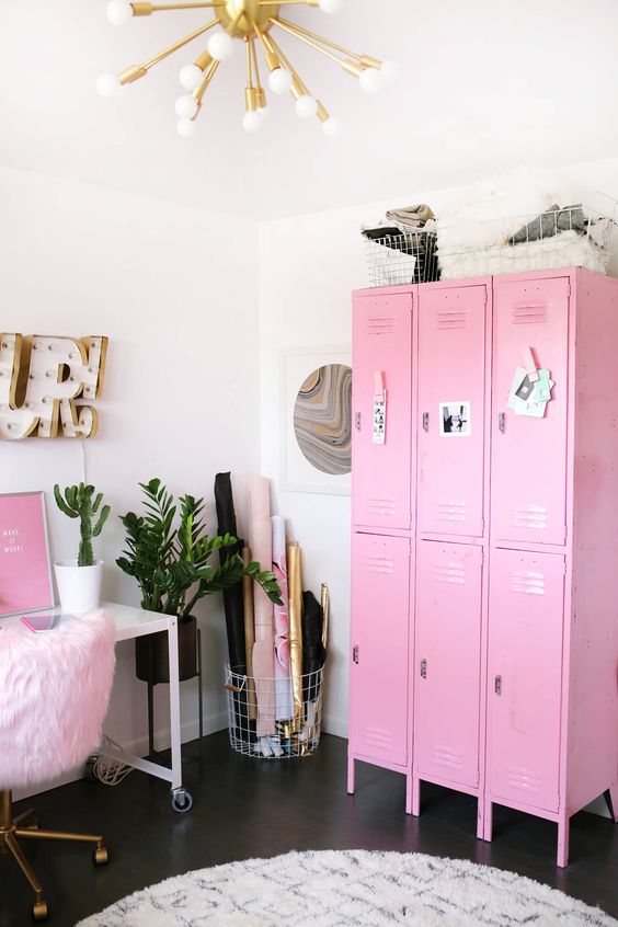 25 Beautiful Pink Home Office Decor Ideas - DigsDigs