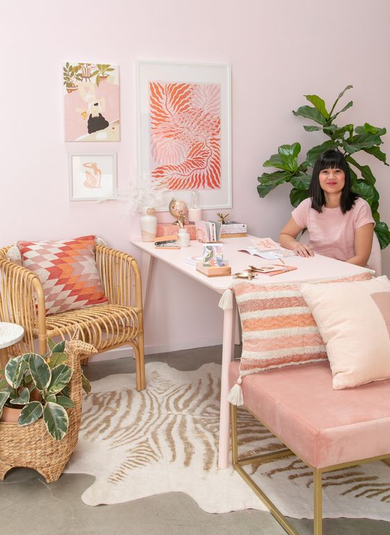 25 Beautiful Pink Home Office Decor Ideas - DigsDigs