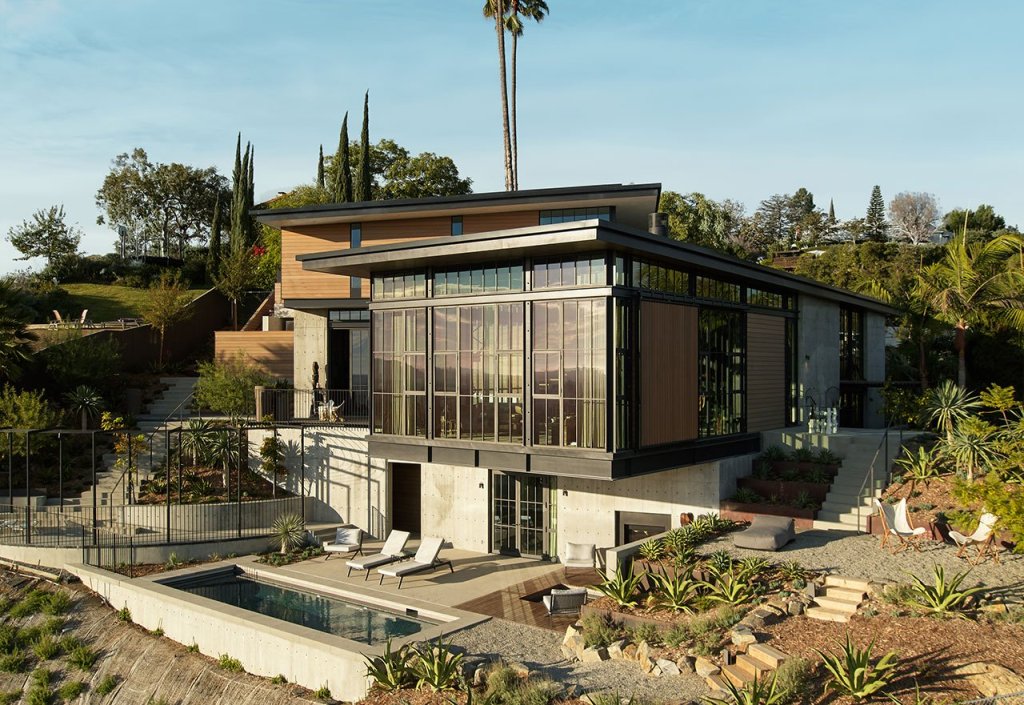 This ultra modern and gorgeous home is located in the Hollywood hills