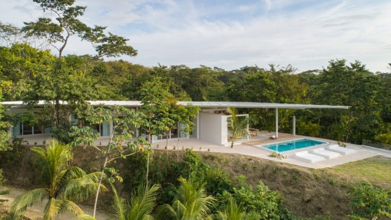 The villa is angled towards to the ocean to enjoy the views and there are severla outdoor spaces