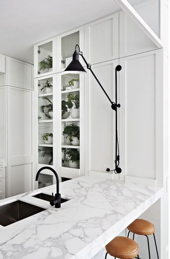 25 Timeless White Marble Home Decor Ideas - DigsDigs