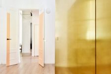 02 This wardrobe has a corridor inside it and it allows passing through it easily when needed