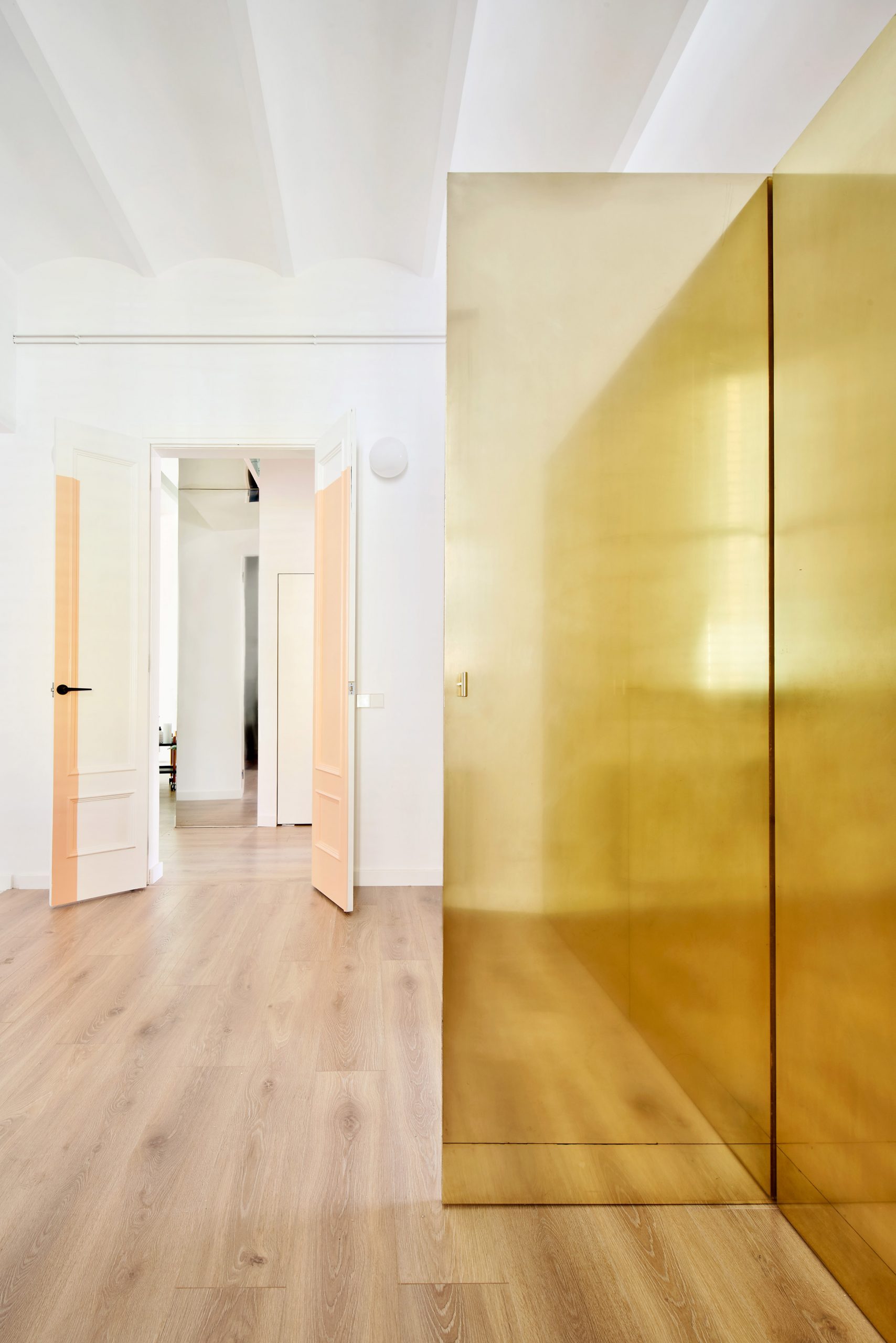 This wardrobe has a corridor inside it and it allows passing through it easily when needed