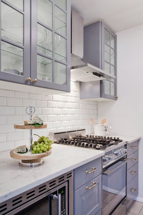 25 Stunning Red Kitchen Design and Decorating Ideas