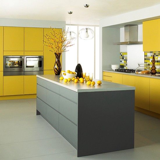 25 Bright Grey And Yellow Kitchen Decor Ideas - DigsDigs