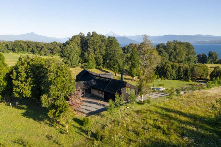 The site is surrounded by lots of greenery and trees that frame the gorgeous views