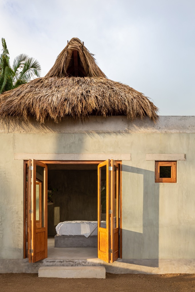 The thatched roof, known as palapa, is formed of drief palm leaves