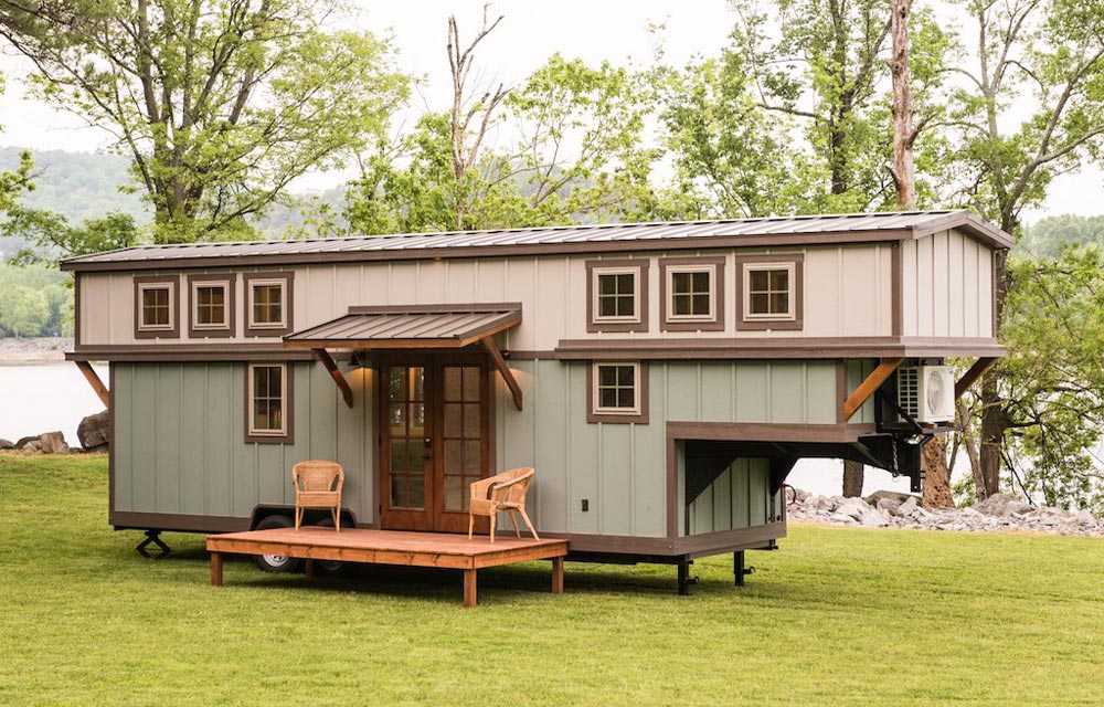 This small trailer house is a great idea for those who love mobile living