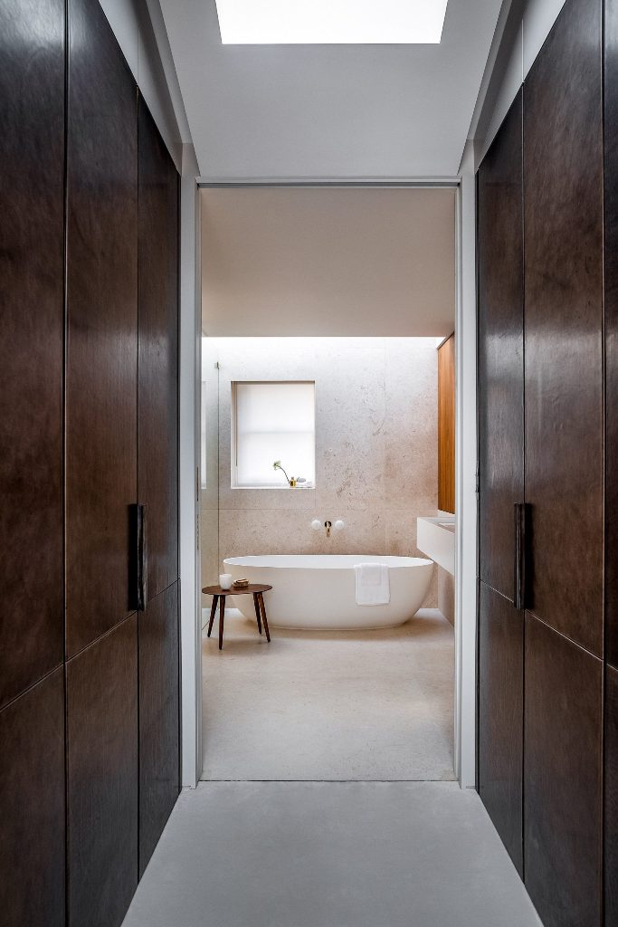 a calm bathroom design